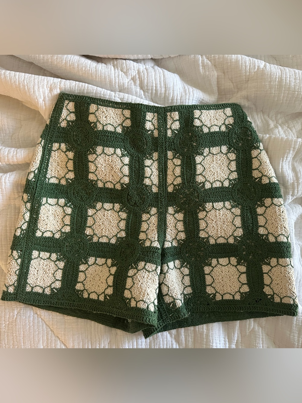 Boden Crochet Shorts - Picture 2 of 6
